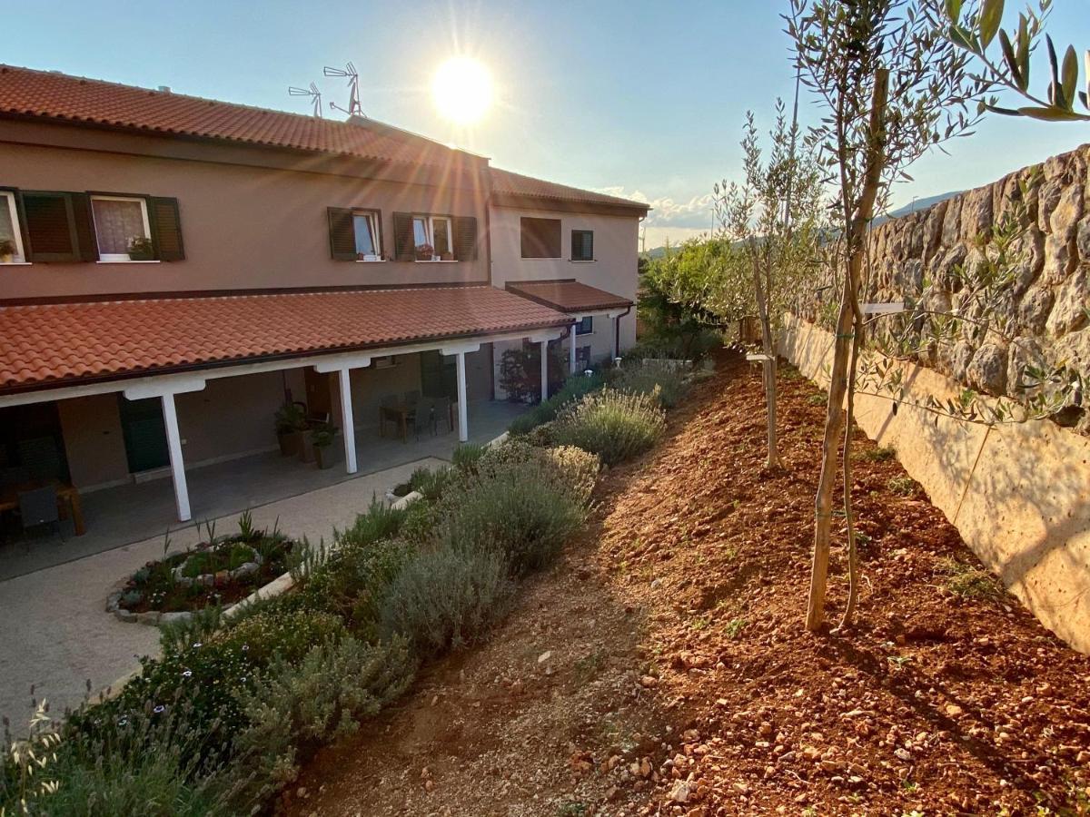 Apartments Dona Cres Exterior foto