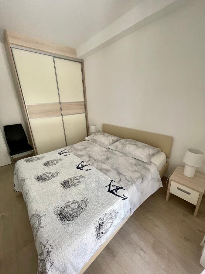 Apartments Dona Cres Exterior foto
