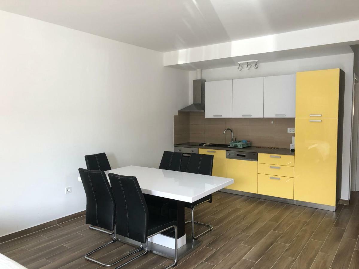 Apartments Dona Cres Exterior foto